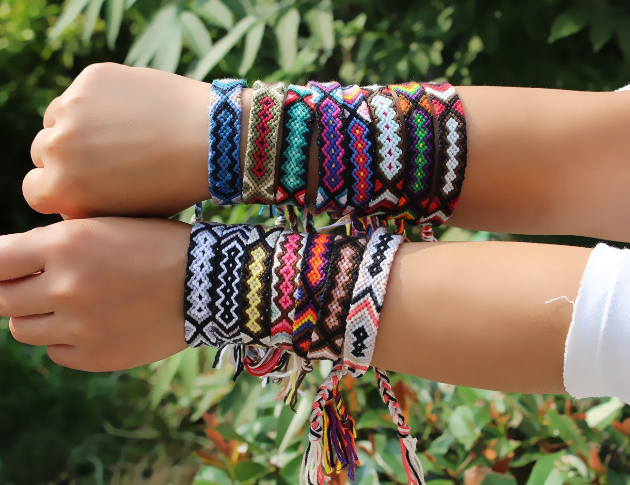 How to make a Brazilian bracelet? - FreeCourseWeb.com