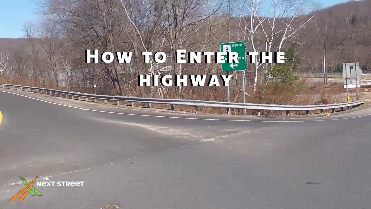 How to enter a highway without having an accident?